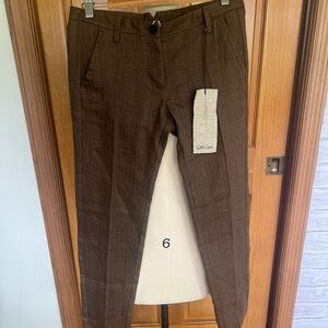 NWT Gold Case (Italian brand) Women Cigarette Pant MSRP $294